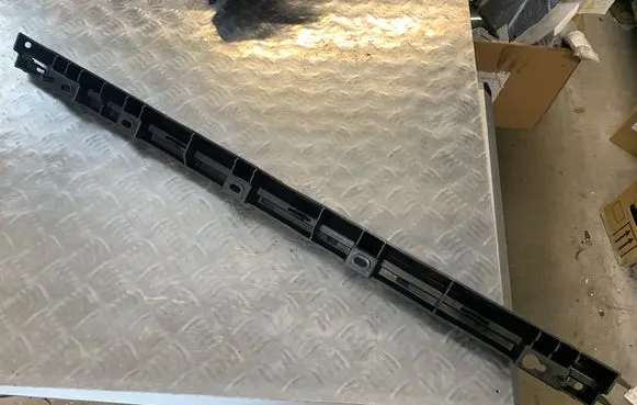 Volvo XC90 Sill supporting ledge 31395855 31378136