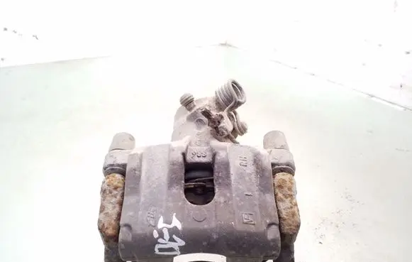 Mazda 3 I Rear brake caliper