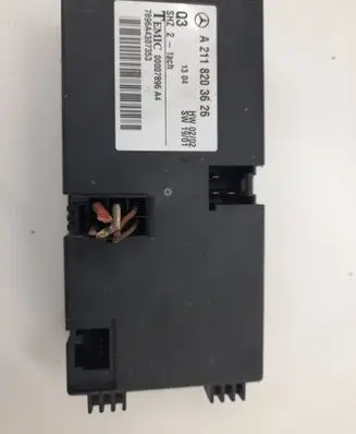 Mercedes-Benz E W211 Seat control module A2118203626