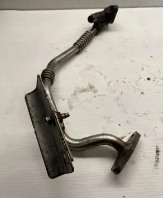 Brake vacuum hose/pipe