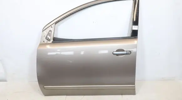 Nissan Note (E11) Front door 