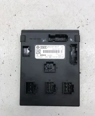 Audi A4 S4 B8 8K Comfort/convenience module 8K0907063P F005V00851