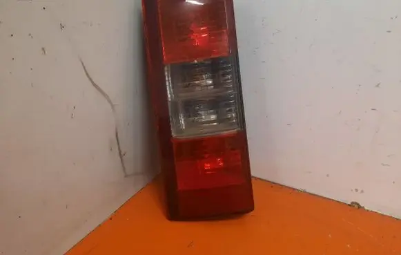 Opel Combo C Rear/tail lights 5302