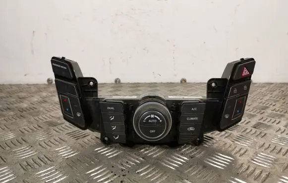 Hyundai i40 Air conditioning/heating control unit 972503ZXXX