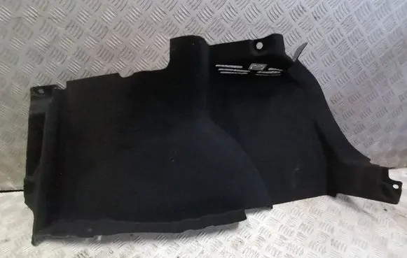Tesla Model 3 Tailgate/trunk side cover trim 
