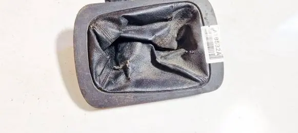 Opel Zafira A Gear shifter surround trim plastic 90581563 7174