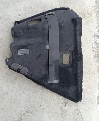 Trunk/boot side trim panel