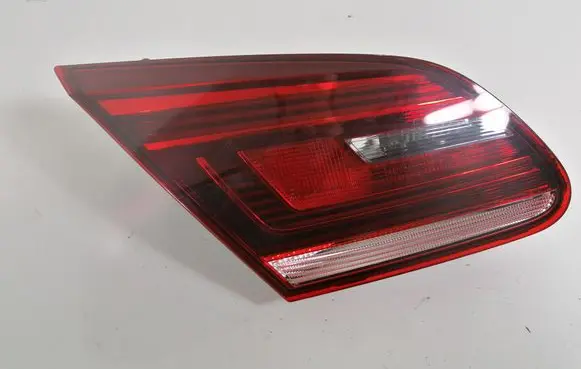 Volkswagen PASSAT CC Tailgate rear/tail lights 3C8945307Q