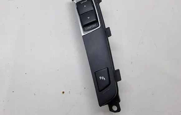 BMW 5 F10 F11 Parking (PDC) sensor switch 9202951 920295102 107552