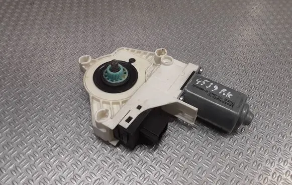 Audi A6 S6 C6 4F Front door window regulator motor 4F0959801B