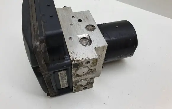 BMW 5 E60 E61 ABS Pump 34516781968 3451678196801 6781970