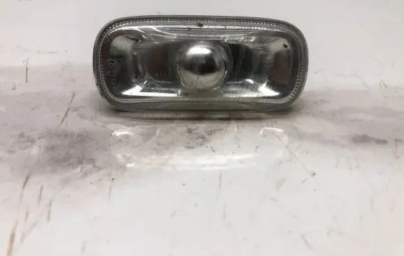 Audi A4 S4 B6 8E 8H Front fender indicator light 8E0949127