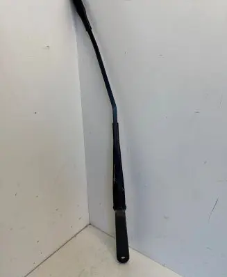 Iveco Daily 6th gen Front wiper blade arm 5801645537