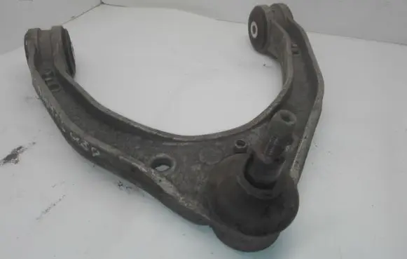 Volkswagen Touareg I Front lower control arm/wishbone 7L0407047B