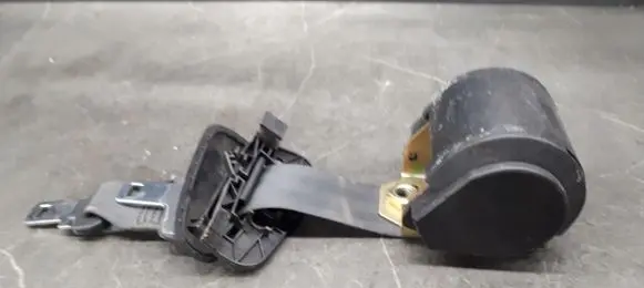 Renault Laguna II Middle seatbelt (rear) 