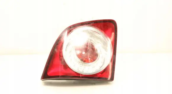Volkswagen Golf Plus Rear/tail lights 5M0945093J