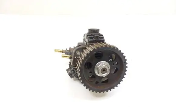 Fuel injection high pressure pump