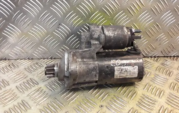 Volkswagen Eos Starter motor 02E911023JX