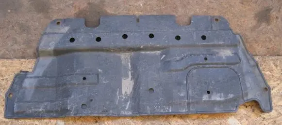 Nissan Patrol Y61 Engine splash shield/under tray 50841VB000