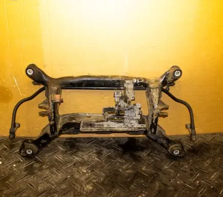 Volvo V60 Rear subframe 8G9128830VA