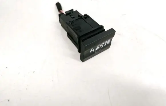 Skoda Fabia Mk1 (6Y) Windscreen/window heater switch 6Y0959621