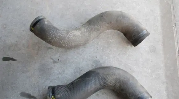 Toyota RAV 4 (XA30) Intake resonator 