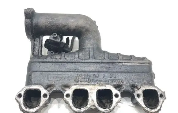 Audi A3 S3 8L Intake manifold 038129713J