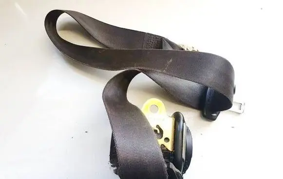 Audi A4 S4 B5 8D Front seatbelt 8D0857705D 660682500