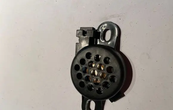 Audi Q7 4L Parking PDC sensor speaker 8E0919279