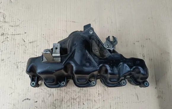 Volkswagen Amarok Intake manifold 03L129711AS
