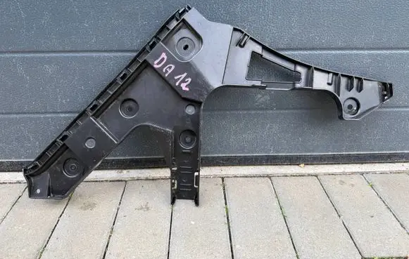 Volkswagen Transporter - Caravelle T7 Rear bumper mounting bracket 7T0807394D