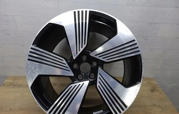Audi e-tron R21 alloy rim 