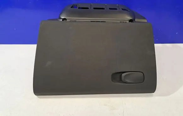 Polestar 2 Glove box 31688609 31688606