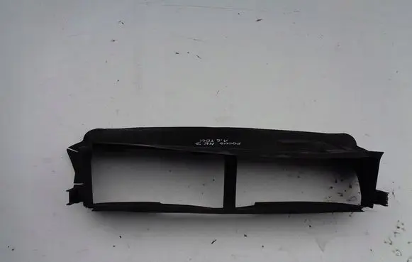 Ford Focus Intercooler air guide/duct channel 