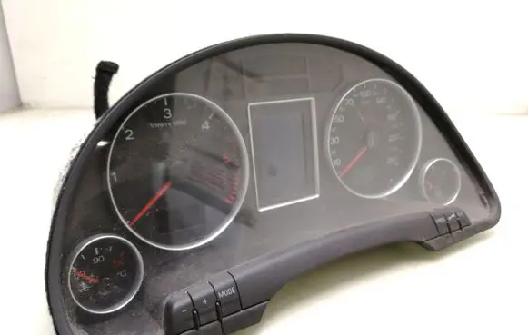 Audi A4 S4 B7 8E 8H Speedometer (instrument cluster) 8E0920901H