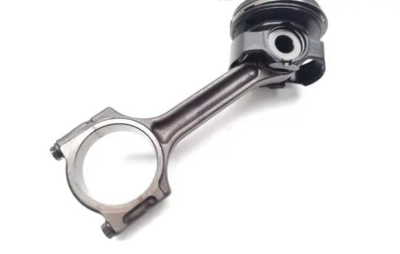 Piston with connecting rod