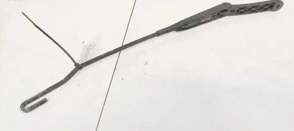 Front wiper blade arm