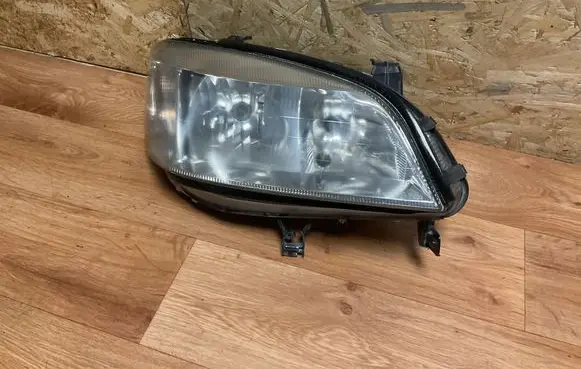 Opel Zafira A Headlight/headlamp 89100055