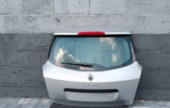 Renault Clio III Truck tailgate 