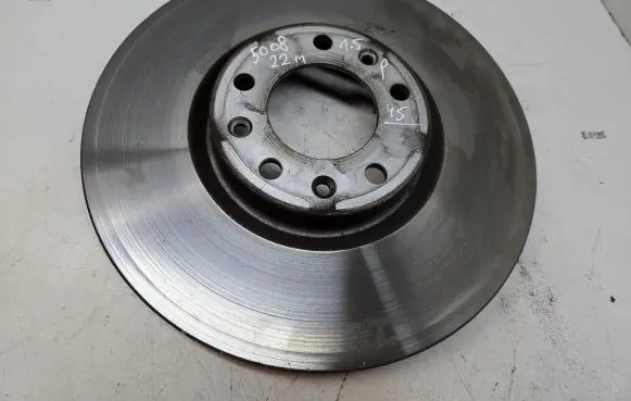 Peugeot 5008 II Front brake disc