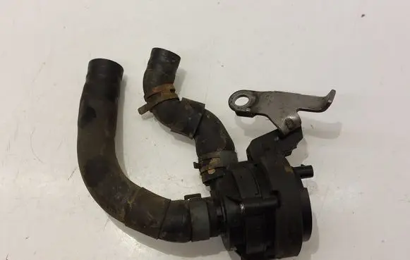 Volkswagen PASSAT B8 Electric auxiliary coolant/water pump 5Q0121093BQ 5Q0965567J
