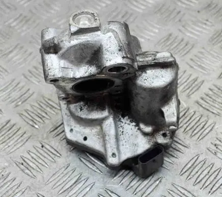 Mercedes-Benz Sprinter W906 EGR valve A2C83261000 A6511400860
