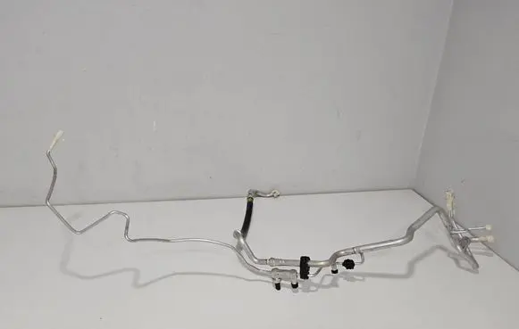 Toyota Sienna XL40 IV Air conditioning (A/C) pipe/hose 8871008210 8837408010 8870408190