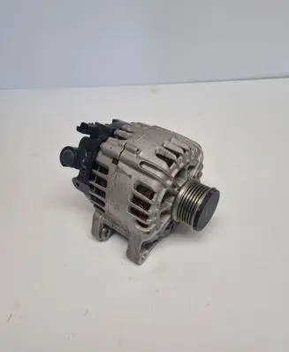 Peugeot 208 Generator/alternator 9835689480 221027097 27404782