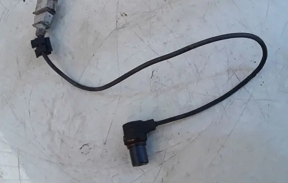 Audi A3 S3 8L Crankshaft position sensor 0261210148