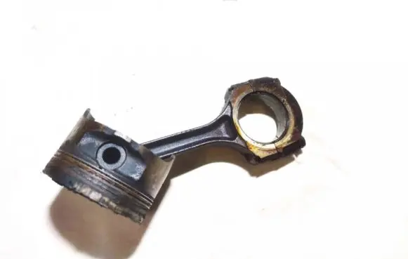 Renault Megane I Piston with connecting rod