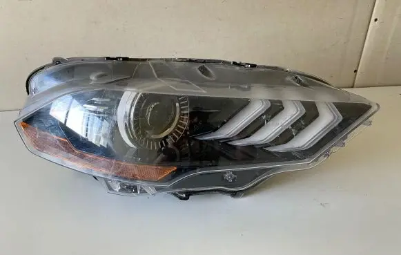 Ford Mustang VI Headlight/headlamp 85015B03394209 E41KCAD13 84132F4B