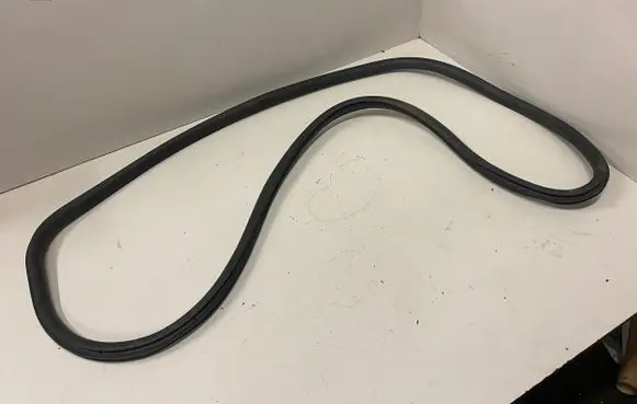 Seat Leon (5F) Rubber seal front door (on door) 