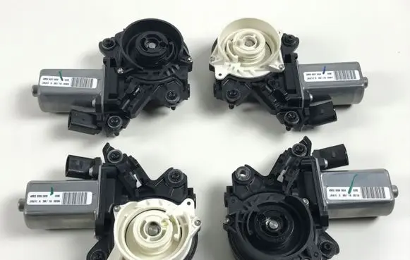 Audi Q7 4M Front door soft close latching motor 4M0837003