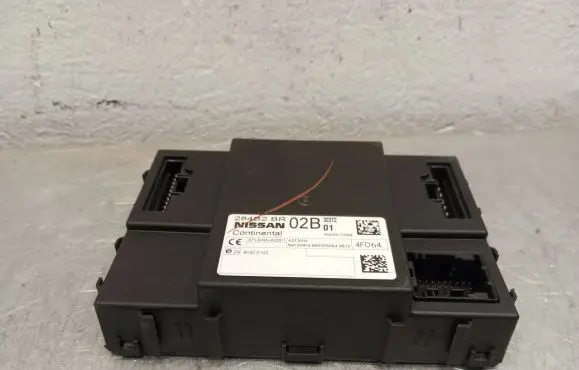 Nissan Qashqai Comfort/convenience module 284B2BR02B 5WK50366 8835WK48812